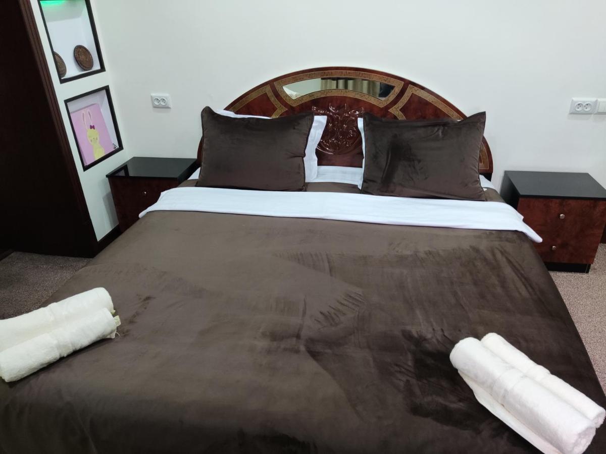 Al Mirjon Hotel Buxoro Luaran gambar