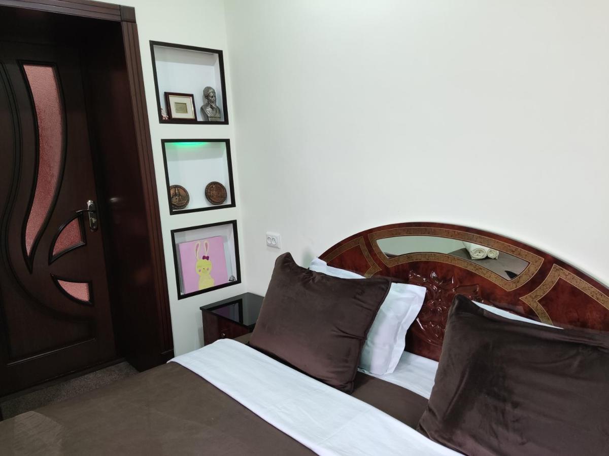 Al Mirjon Hotel Buxoro Luaran gambar
