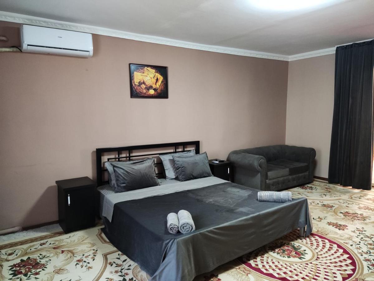 Al Mirjon Hotel Buxoro Luaran gambar